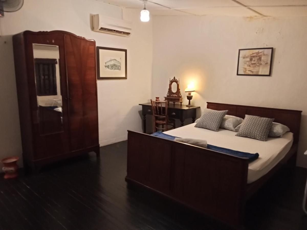 ملقا Colin'S Place المظهر الخارجي الصورة